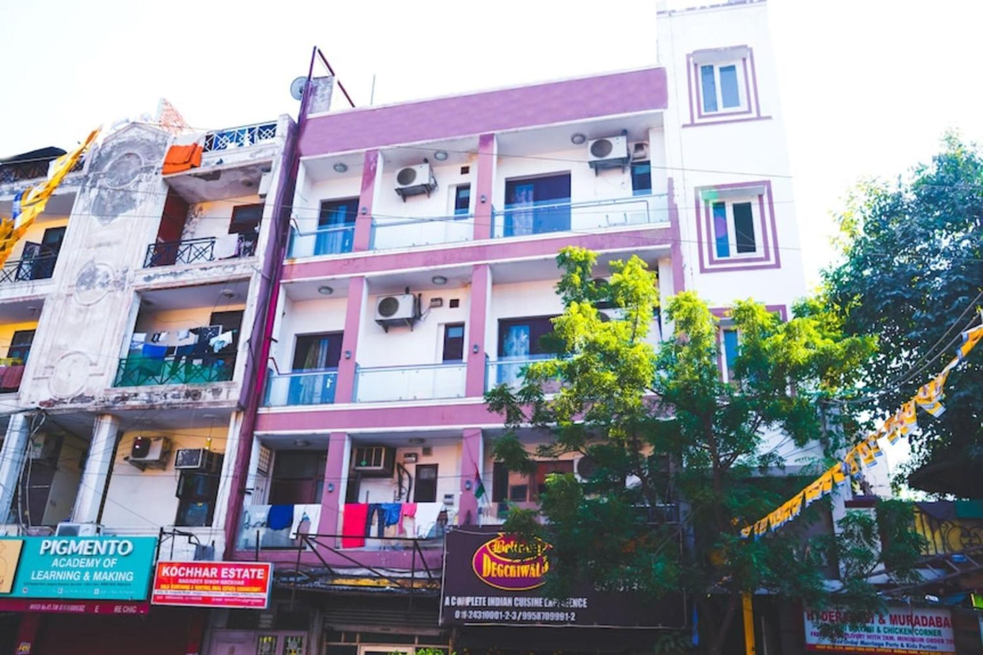 Deluxe Rooms In Jangpura 뉴델리 외부 사진